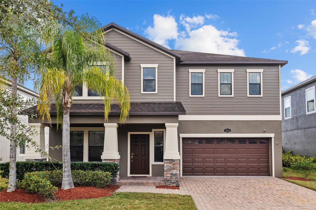 TAMPA, FL 33647 | 4 beds | 2.5 baths | $520,000
